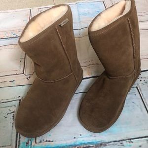 BearPaw boots 8